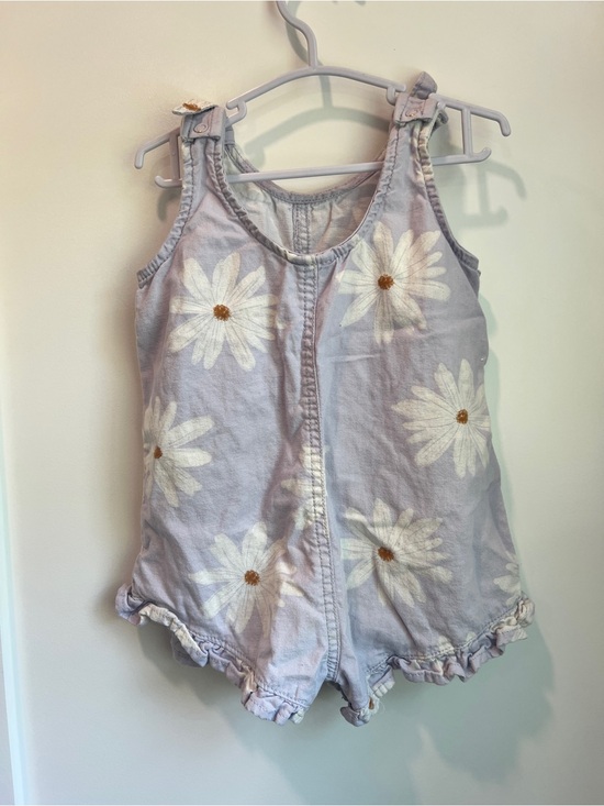 Little Co. By Lauren Conrad Other - Little Co. by Lauren Conrad 18M Lavender Daisy Ruffle Romper